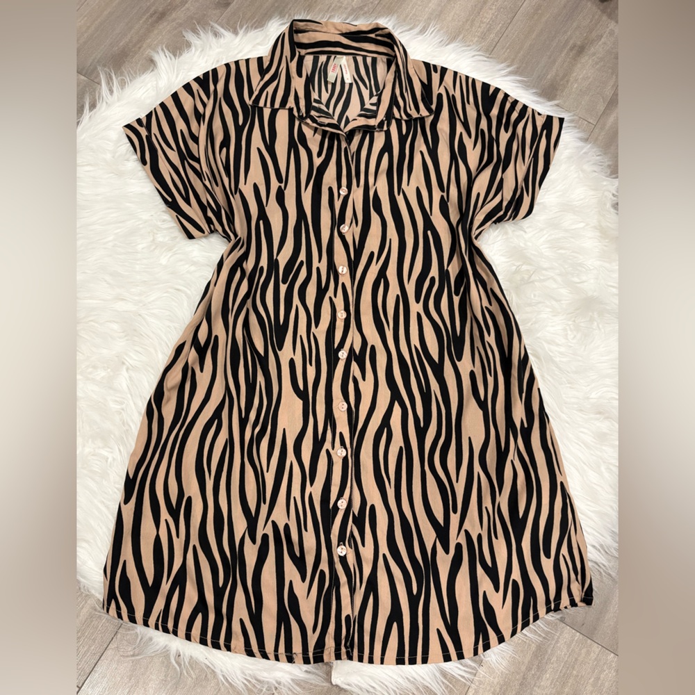 True Destiny Black and Tan Animal Print Dress Size S